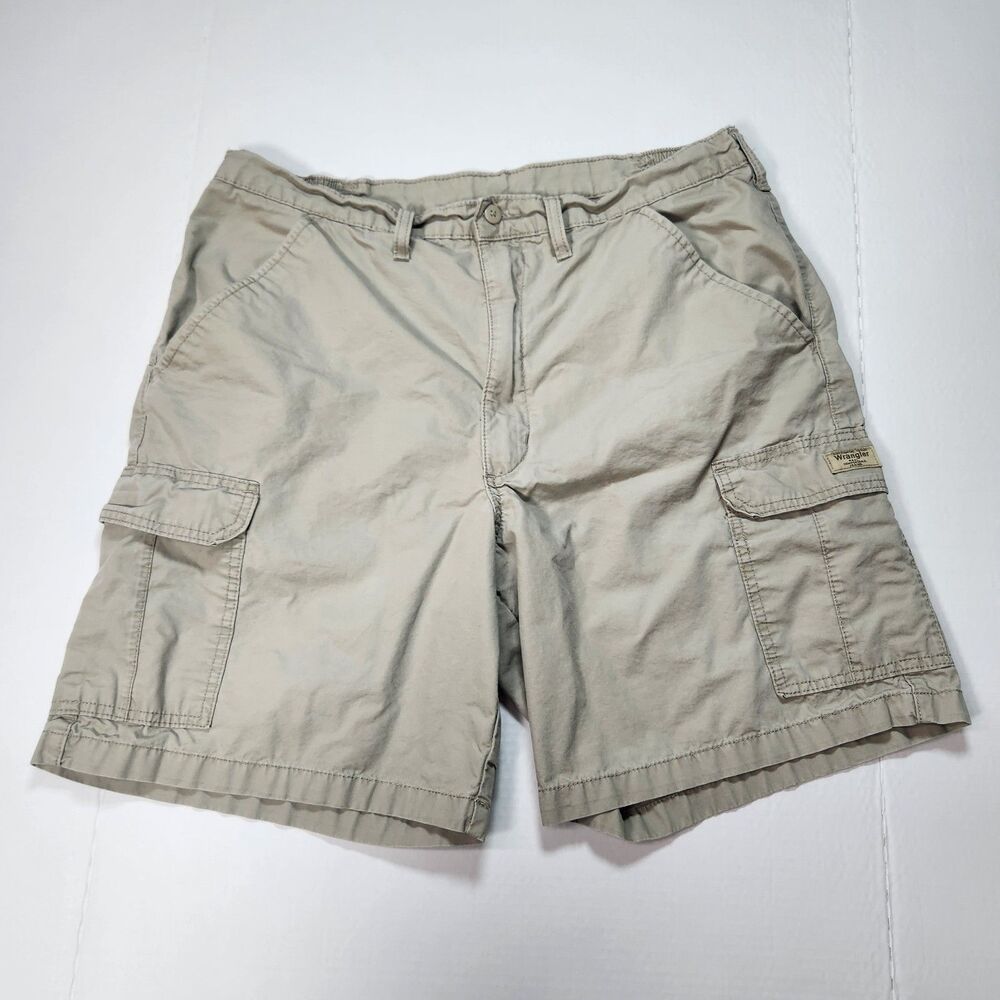 Wrangler Authentic Issue Cargo Shorts Mens 38 Tan Relaxed Fit Utility Outdoor